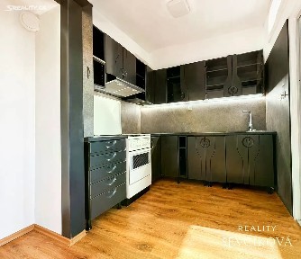 Prodej bytu 3+kk 82 m² Hradecká, Třebechovice pod Orebem