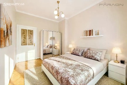 Pronájem bytu 3+1 108 m² Dřevná, Praha - Nové Město