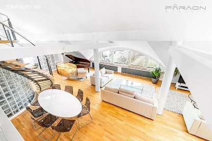 Pronájem bytu 5+kk 250 m² Dřevná, Praha - Nové Město