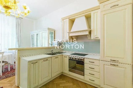 Pronájem bytu 3+kk 79 m² Truhlářská, Praha - Nové Město