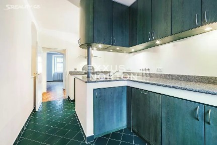 Pronájem bytu 4+1 170 m² Vlašská, Praha - Malá Strana