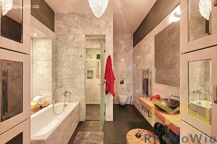 Pronájem bytu 4+kk 187 m² Rašínovo nábřeží, Praha - Nové Město