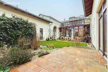 Pronájem bytu 4+kk 170 m² Havlíčkovy sady, Praha - Vinohrady