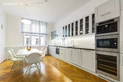 Pronájem bytu 3+1 142 m² Břehová, Praha - Josefov