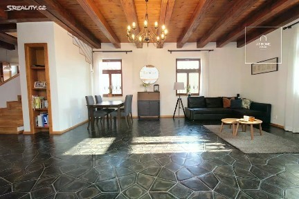 Pronájem bytu 4+kk 170 m² Havlíčkovy sady, Praha - Vinohrady