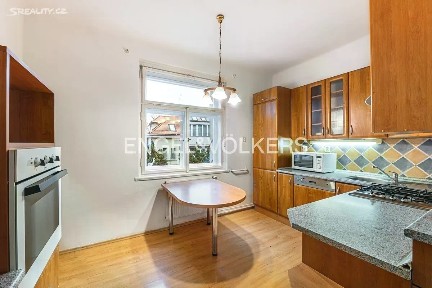 Pronájem bytu 4+1 100 m² Cukrovarnická, Praha - Střešovice