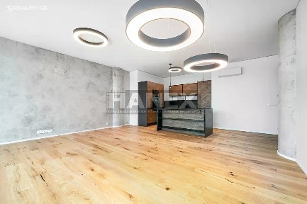 Pronájem bytu 3+kk 120 m² Naskové, Praha - Košíře