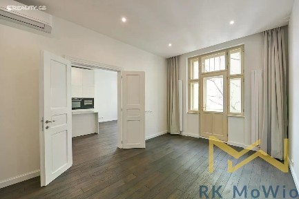 Pronájem bytu 4+kk 137 m² Laubova, Praha - Vinohrady