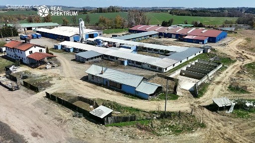 Prodej výrobní haly, prostoru 5000 m²