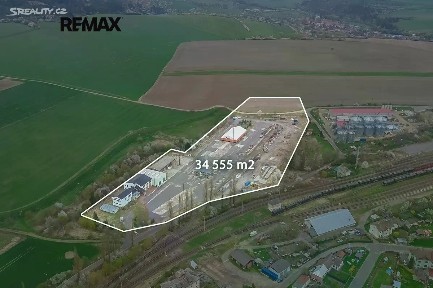 Prodej výrobní haly, prostoru 2224 m² Za Tratí, Okříšky