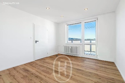 Prodej bytu 3+1 76 m² Okružní, Třebíč - Borovina