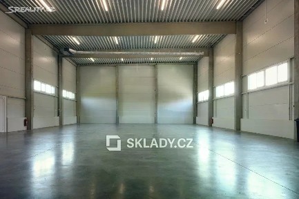 Pronájem skladového prostoru 476 m²