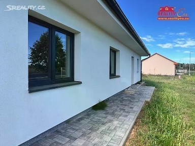 Prodej rodinného domu 125 m², pozemek 696 m²