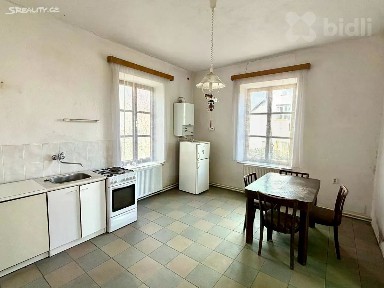Prodej rodinného domu 155 m², pozemek 1144 m²