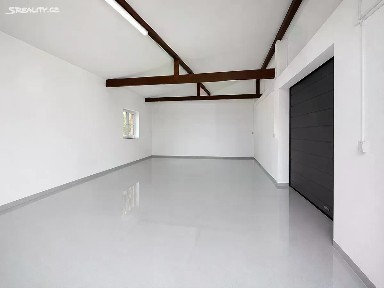 Pronájem obchodního prostoru 160 m²