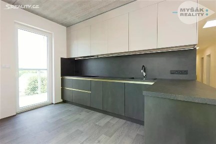 Prodej bytu 4+kk 148 m² Vrchlického, Kladno - Kročehlavy