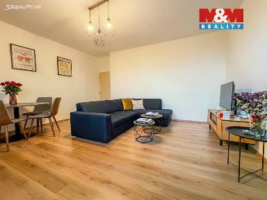 Prodej bytu 2+1 62 m² Dr. E. Beneše, Neratovice
