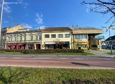 Pronájem obchodního prostoru 70 m²