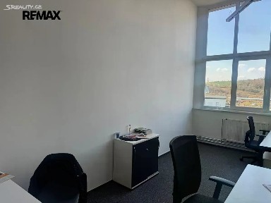 Pronájem kanceláře 23 m² Sedmdesátá, Zlín