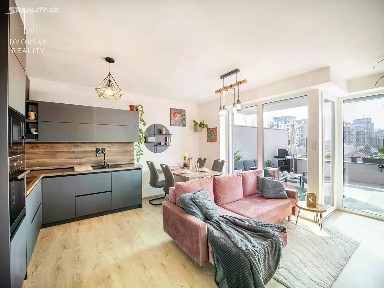Prodej bytu 3+kk 106 m² Na Perštýně, Liberec - Liberec IV-Perštýn