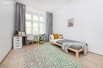 Pronájem bytu pokoje 190 m² Riegrova, Plzeň - Vnitřní Město