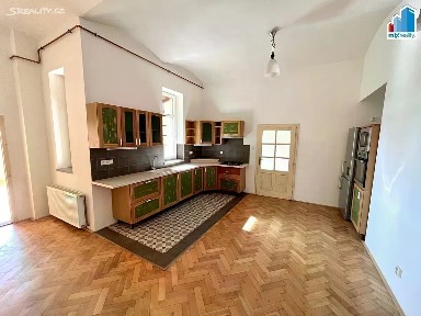 Pronájem bytu 4+1 120 m² náměstí T. G. Masaryka, Plzeň - Jižní Předměstí