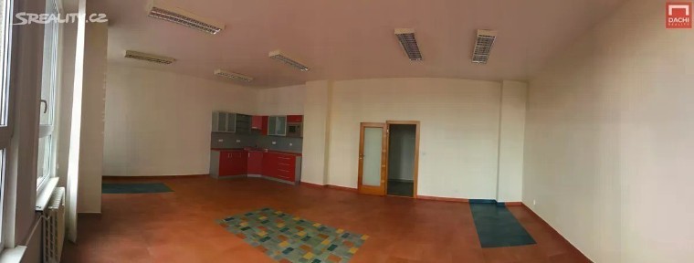 Pronájem kanceláře 200 m²