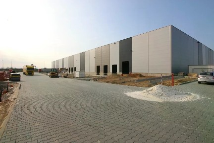 Pronájem výrobní haly, prostoru 6800 m²