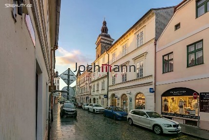 Prodej obchodního prostoru 746 m²