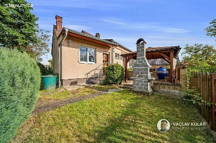 Prodej rodinného domu 115 m², pozemek 2115 m²