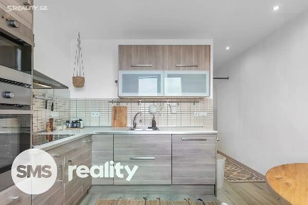 Pronájem bytu 2+1 60 m² 17. listopadu, Frýdek-Místek - Místek