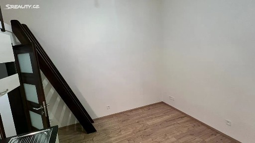 Pronájem bytu 1+kk 22 m² Žižkova, Český Brod