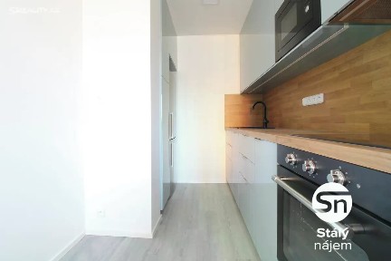 Pronájem bytu 3+kk 56 m² Řešovská, Praha - Bohnice