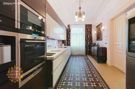Pronájem bytu 5+1 184 m²