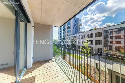 Pronájem bytu 2+kk 66 m² Grafická, Praha - Smíchov