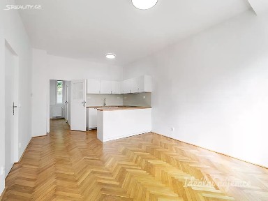 Pronájem bytu 3+kk 78 m² Komornická, Praha - Dejvice