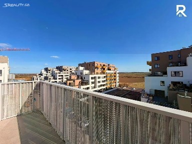 Pronájem bytu 3+kk 75 m² Honzíkova, Praha - Dolní Měcholupy