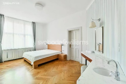 Pronájem bytu 3+1 132 m² Břehová, Praha - Josefov