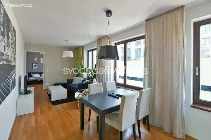 Pronájem bytu 2+kk 55 m² Šaldova, Praha - Karlín