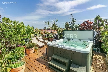 Pronájem bytu 5+kk 600 m² Rašínovo nábřeží, Praha - Nové Město
