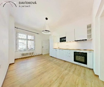 Pronájem bytu 2+1 68 m² Havelská, Praha - Staré Město