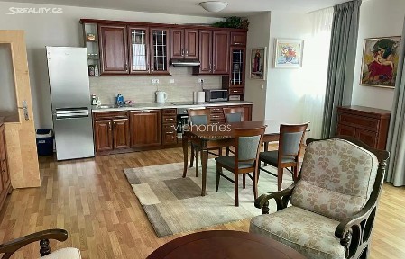 Pronájem bytu 3+kk 100 m² Šlikova, Praha - Břevnov