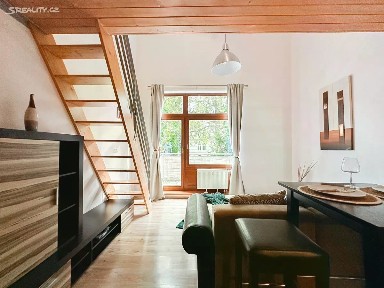 Pronájem bytu 2+kk 41 m² Novákových, Praha - Libeň