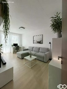 Pronájem bytu 3+1 68 m² Paculova, Praha - Černý Most