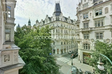 Pronájem bytu 4+1 151 m² Pařížská, Praha - Staré Město