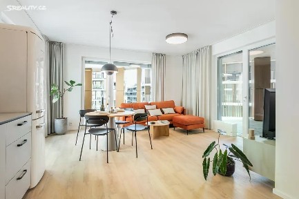 Pronájem bytu 2+kk 57 m² Praha - Praha 3