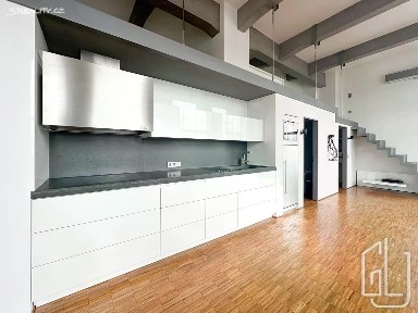 Pronájem bytu 2+kk 114 m² Křížová, Praha - Smíchov