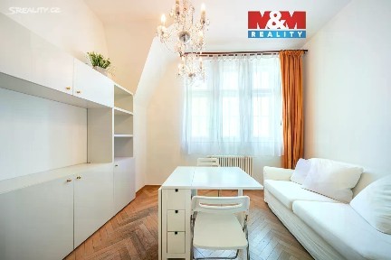 Pronájem bytu 1+kk 31 m² Valentinská, Praha - Josefov