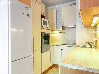 Pronájem bytu 2+kk 52 m²