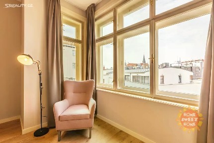 Pronájem bytu 1+kk 30 m² Opletalova, Praha - Nové Město